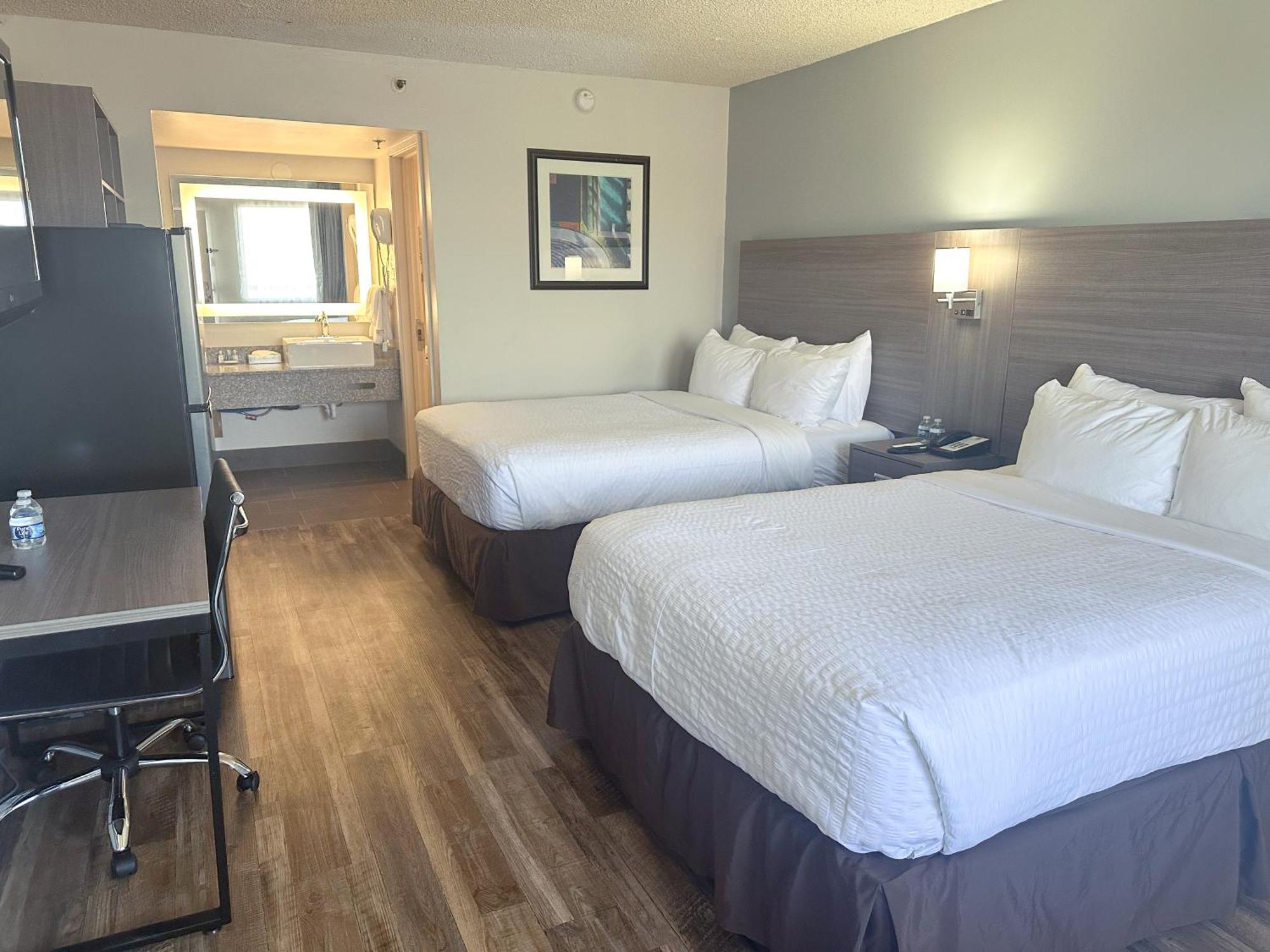 Clarion Inn Fort Collins Zewnętrze zdjęcie