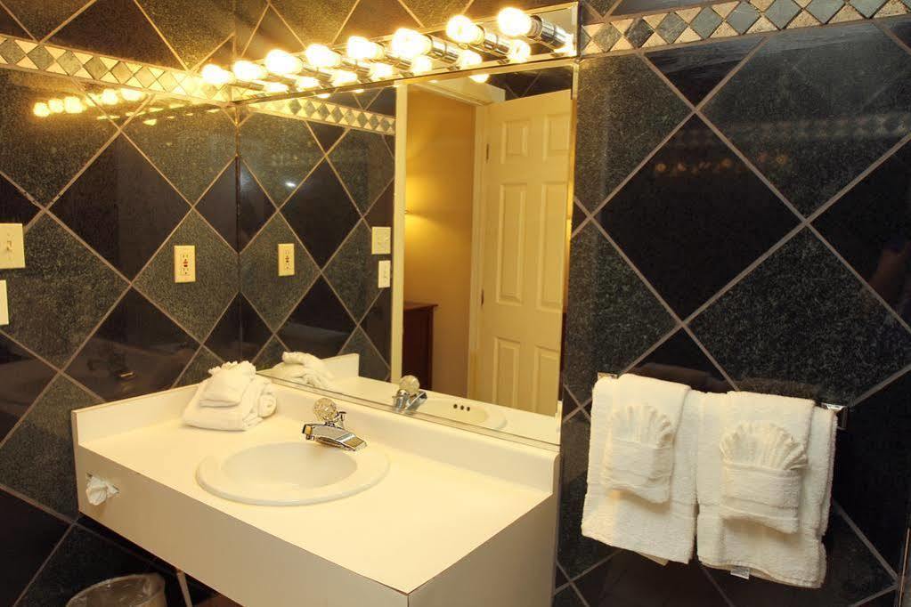 Clarion Inn Fort Collins Zewnętrze zdjęcie